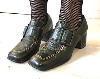 Vintage 60s Patent Leather Square Toe Buckle Shoes Stacked Heel Gothic Style Dark Green 7 7 1/2
