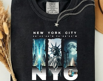 Comfort Colors NYC Statue of Liberty Graphic T-Shirt, Vintage Cityscape Tee