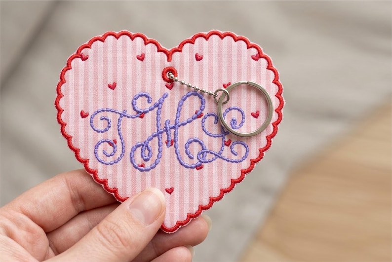 Broderipaket | Paket med applikationer för väsketiketter | Paket med applikationer för monogramvapen | Paket med BX-typsnitt | Hela butiken bild 12