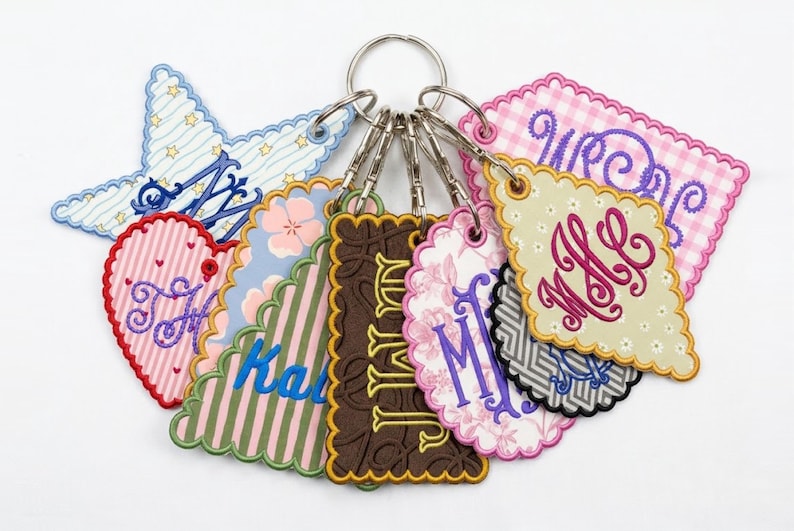 Broderipaket | Paket med applikationer för väsketiketter | Paket med applikationer för monogramvapen | Paket med BX-typsnitt | Hela butiken bild 4