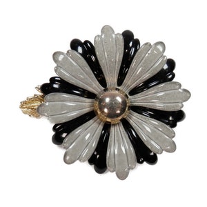 Vintage 60s 70s Flower Brooch Enamel Metal Black & White Floral Mod