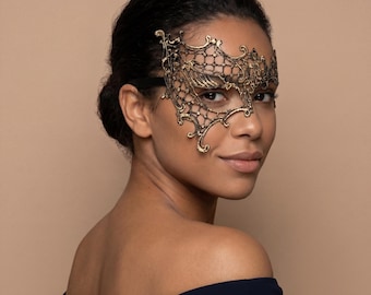 Venetian Filigree Lace Mask, Elegant Masquerade Eye Mask, Gothic Costume Accessory