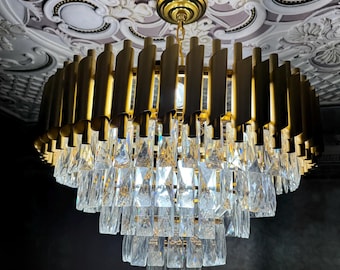Modern Luxury Hexagonal Crystal Chandelier – Tiered Gold Prism Pendant Light for Elegant Dining & Living Spaces