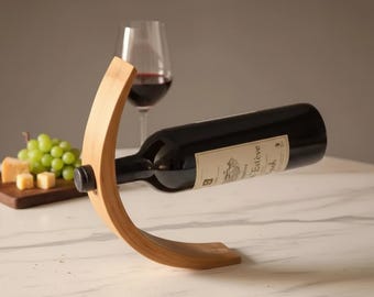 Botellero nórdico de madera, diseño creativo de uvas, soporte con efecto de ilusión flotante.
