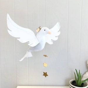 Baby mobile - Baby mobile dove - dove mobile - dove nursery - bird mobile - whimsical nursery