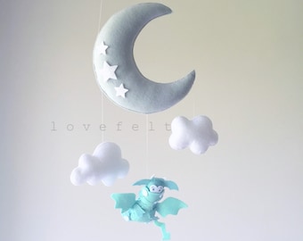 Dragon baby crib mobile - nursery baby mobile - dragon nursery decor - fairytale baby crib mobile