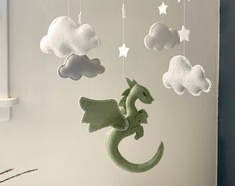 Baby mobile - Dragon mobile - felt mobile - baby mobile dragon - dragon nursery - fairytale nursery - baby decor- gender neutral baby