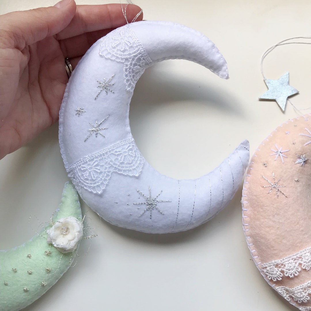 Moon Mobil Ornament, Moon Ornament, Baby Ornament, Moon Decor, Baby