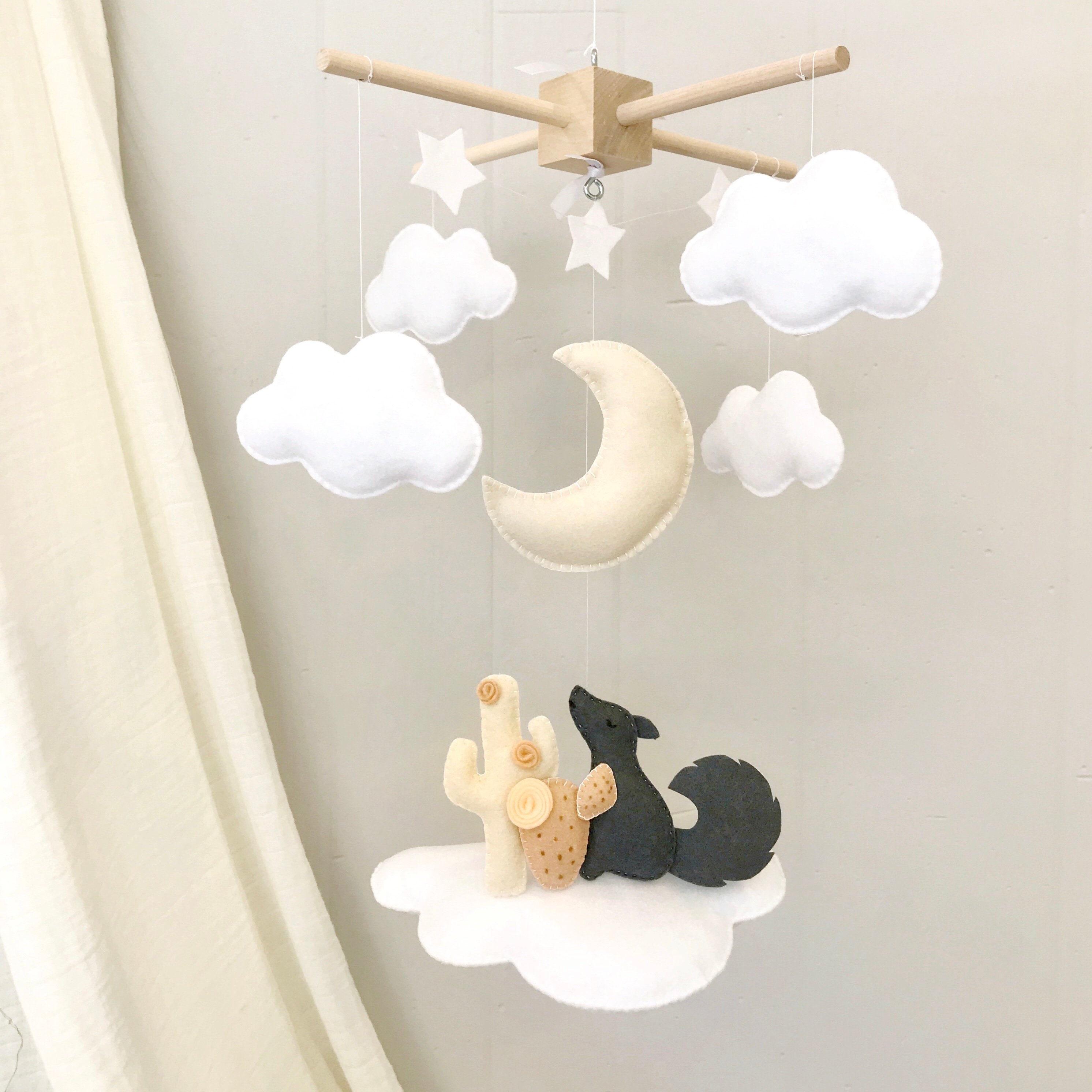Desert Baby Mobile - Crèche Cactus Baby Fait Main Coyote Clouds Saguaro -