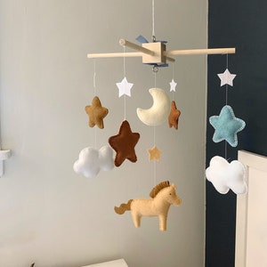 baby crib mobile horses, horse baby mobile, horse nursery, nursery decor farm, western nursery, stars and moon baby mobile, nursery horse