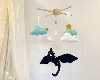 Baby mobile - Dragon mobile - crib mobile - baby mobile dragon - dragon nursery - fairytale nursery - baby crib mobile - gender neutral baby
