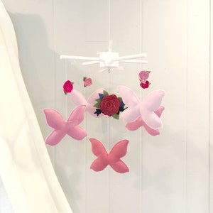 Butterfly mobile - butterfly nursery- baby mobile - mobile butterfly - baby mobile flowers - boho mobile - boho nursery