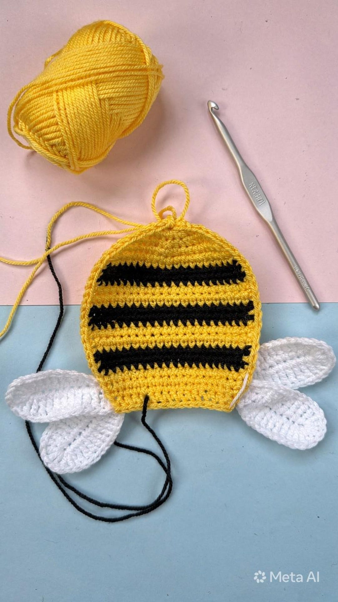 Bee Crochet Pattern PDF, Amigurumi Bumblebee Keychain Tutorial ...
