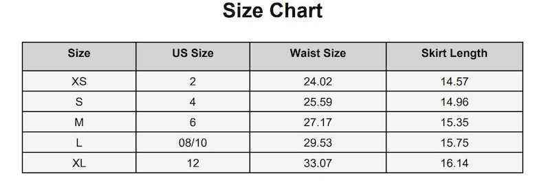 Może przedstawiać: Tabela rozmiar&oacute;w z tytułem "Size Chart". Wyświetla rozmiary od XS do XL, z odpowiadającymi im rozmiarami amerykańskimi, obwodami talii w calach i długościami sp&oacute;dnic w calach. Obwody talii wahają się od 61,01 cm do 83,99 cm.