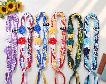 Lei de graduación personalizado 2026, Lei de cinta con nombre personalizado y flores, Lei de graduación personalizado con nombre Clase de 2026 Regalo, Lei de cinta personalizado
