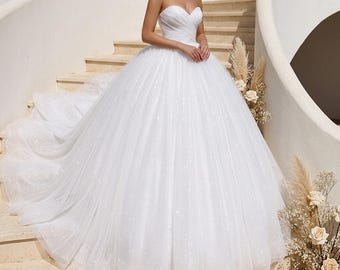 Off Shoulder Princess Wedding Dress Court Train Luxury Bridal Gown Elegant Custom Bride Dress