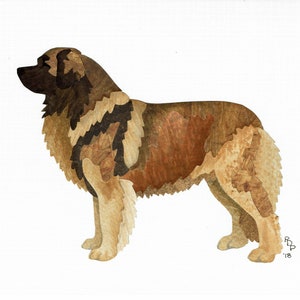 Puede incluir: Un perro Leonberger marrón y beige con un pelaje peludo, de pie sobre un fondo blanco. El perro está hecho de papel y tiene una apariencia texturizada.