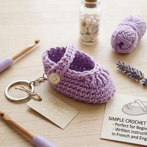 Patron Crochet Porte-clés Chausson Mary Jane / Crochet Pattern Miniature Baby Bootie Keychain / Tutoriel PDF Débutant / Beginner Tutorial