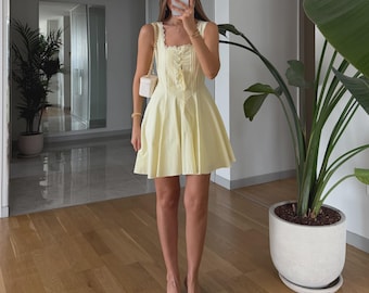 Yellow Mini Dress, Feminine Summer Outfit, Romantic Cottagecore Style, Elegant Casual Vacation Look, Chic