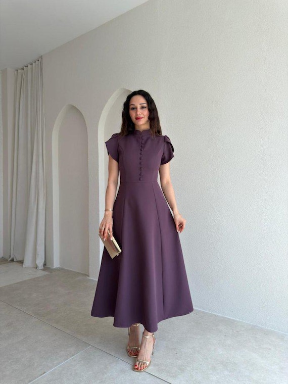 long white dress with sleeves amazon 8 Wedding Dresses Under $150 2019 Rachel Allan RB2167 Lace Waterproof Canvas Suit Bag Color:olive green 6 Soft and stretchy