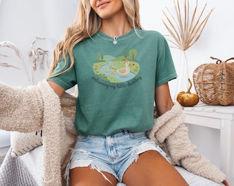 Cute Pregnancy Tee, Welcoming My Little Duckling T-Shirt, Mom to Be Outfit, Playful Duck Family Shirt, Goose First Birthday Gift