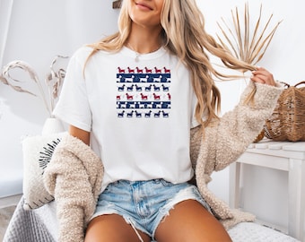 Wiener dog tee, dachshund mom shirt, patriotic weenie dog shirt, sausage dog tee, USA dachshund graphic, 4th of July t-shirt