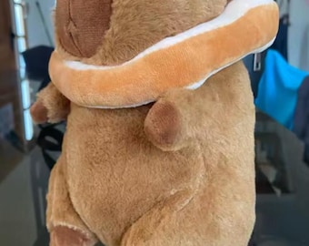 Cozy Capybara Plush with Bread Collar – Soft Kawaii Cuddle Toy 23CM