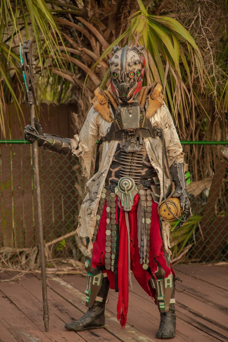 Arachnotech alien scavenger full costume Original design | Etsy