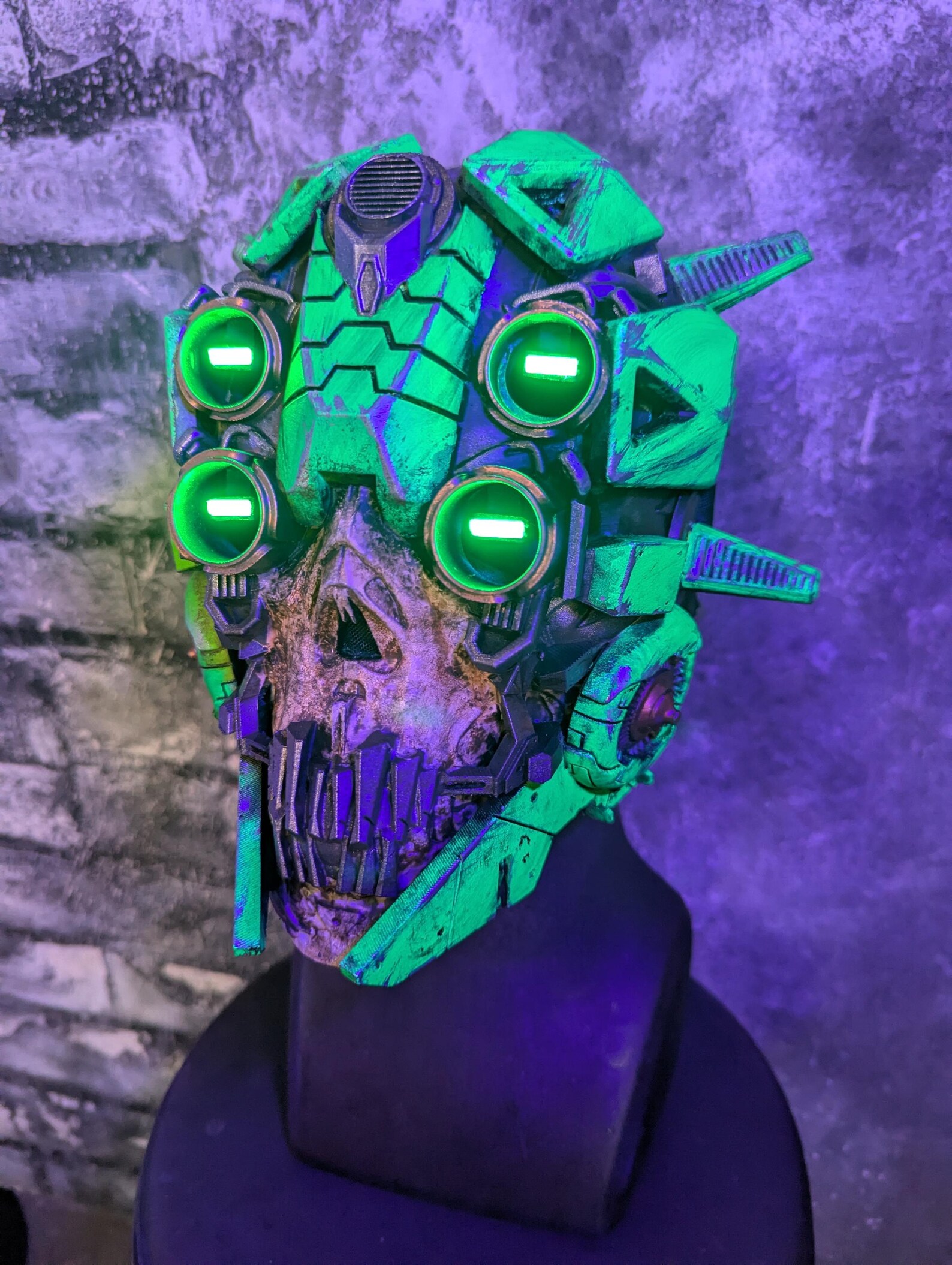 Stellar Stalker Mask CUSTOM COLOR Version - Cybernetic Space Horror ...
