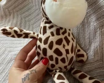 Handmade Plush Giraffe Toy – Soft Safari Stuffed Animal – Cute Nursery Decor – Baby Shower Gift – Cuddly Toddler Companion 25cm