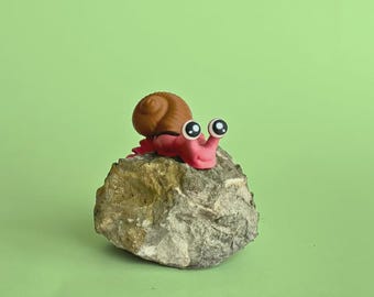 Swirlie the Happy Articulated Snail – 3D Printed Flexi Toy & Desk Buddy