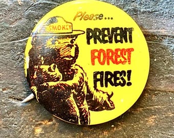 Vintage Smokey Bear Prevent Forest Fires Pinback Button 3/4 Inch 1950s–1960s