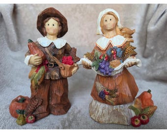 Darice 8in Carved Look Resin Pilgrims Thanksgiving Figurines Set of 2 3100-311
