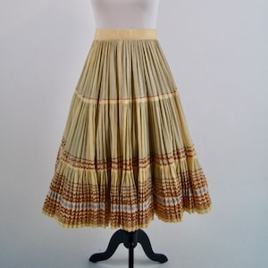 Vintage 1950s Pleated Ivory Full Skirt with Copper Ric Rac Trim, Small image 1