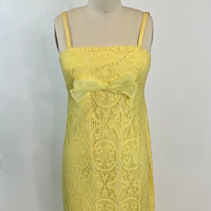 Vintage 1970s Yellow Lace Empire Waist Maxi dress with Bow, XS