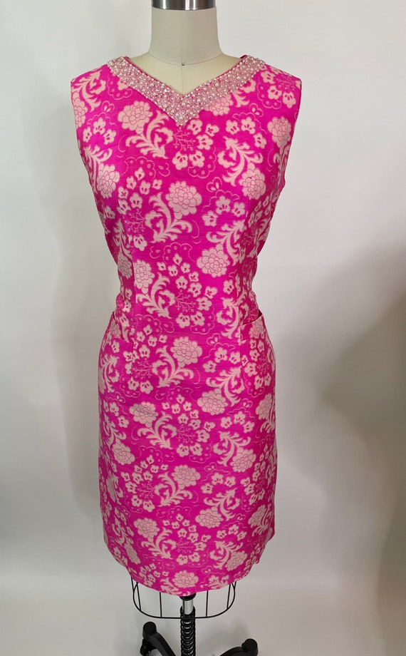Vintage 1960s Hong Kong Pink Jacquard Dress and M… - image 2