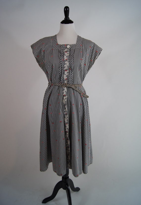 Vintage 1950s Black Gingham Shirtdress with Cherry