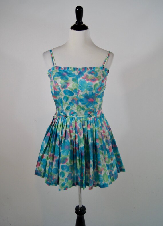 Vintage 1960s Gabar Turquoise Floral Skirted Sunsu