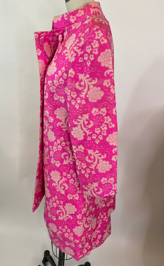 Vintage 1960s Hong Kong Pink Jacquard Dress and M… - image 6
