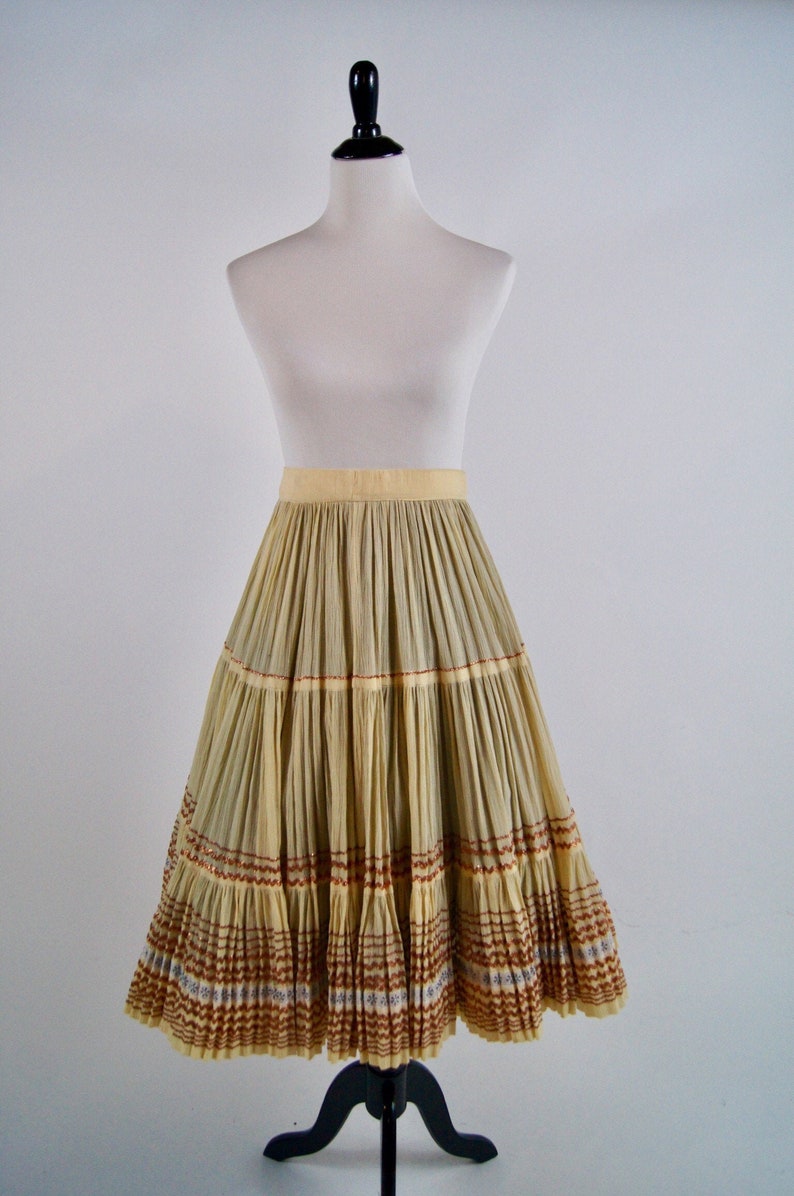 Vintage 1950s Pleated Ivory Full Skirt with Copper Ric Rac Trim, Small image 1