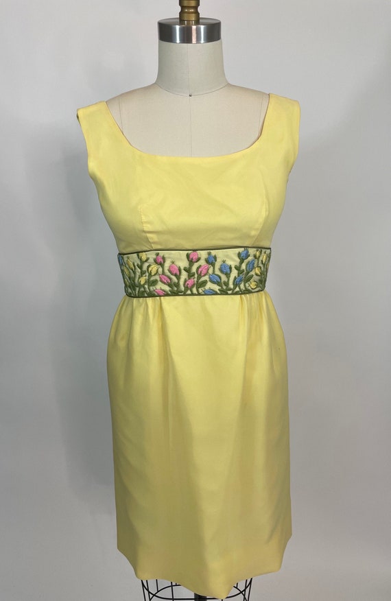 Vintage 1960s Emma Domb Yellow Embroidered Tulip P