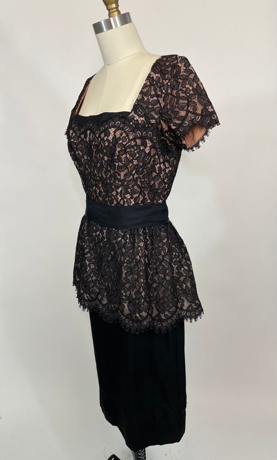 Vintage 1940s Nude and Black Lace Peplum Dress, M… - image 2
