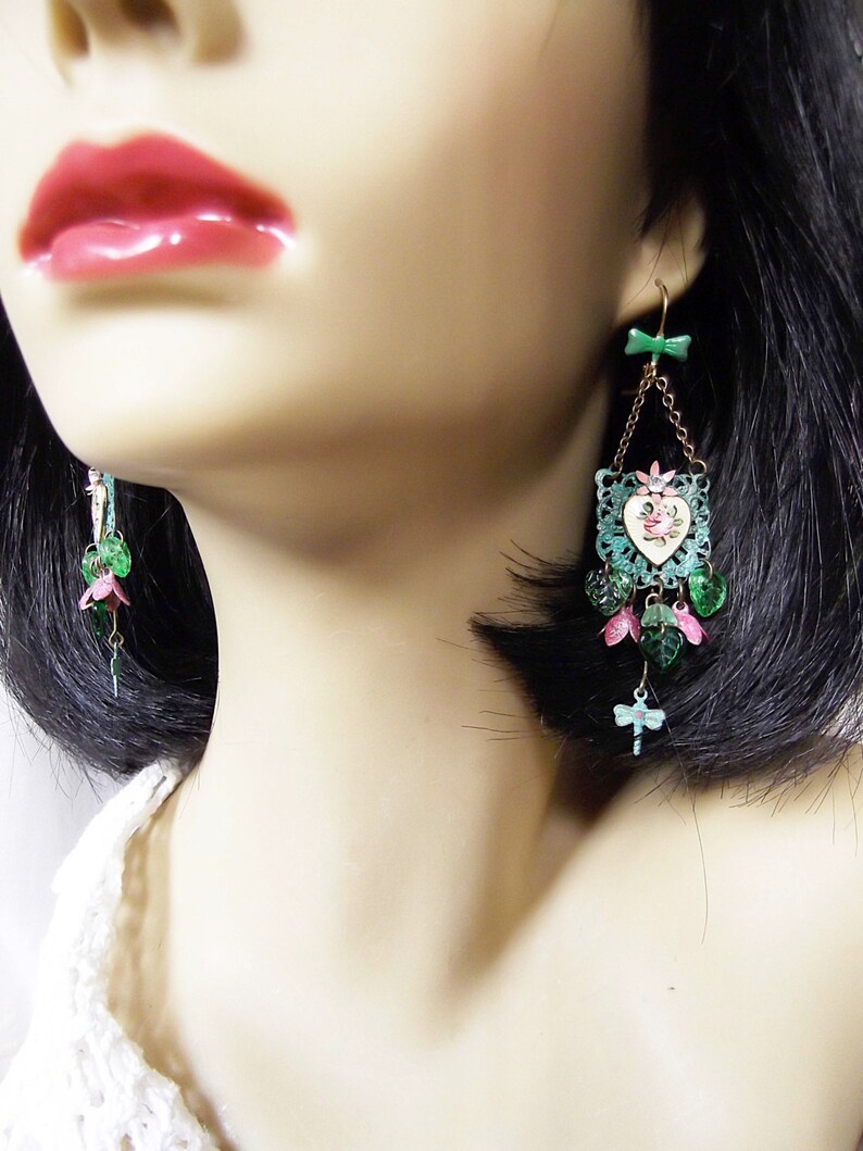 Verdigris Guilloche Heart Czech Glass Leaves Vintage Buds /& Dragonfly Chandelier Dangle Earrings