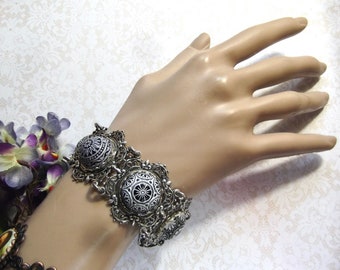 Silver Plate Filigree, Filigree Bracelet, Czech Button Cabs, Black & White, Mocki Designs, Gift Wrapped