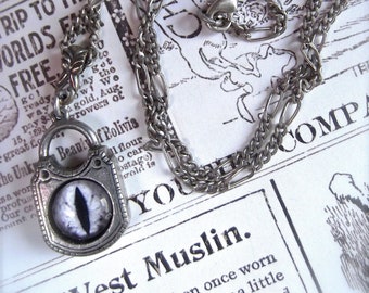 Victorian Eye Lock, Eye Pendant, BSue by 1928, Vintage Look Lock, Lock Pendant, Silver Pendant, Goth Pendant, MockiDesigns, Gift Wrapped