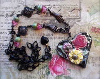 Artisan Heart Pendant,Floral Heart,Black and Floral Heart,Rusty Black,Victorian Hands,BSue by 1928,Czech Crystal,MockiDesigns,Gift Wrapped