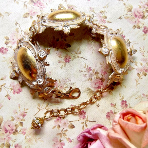 White & Brass Bangle, Flower Brass Bangle, White Roses Bracelet, Chippy Shabby, Romantic Cuff, MockiDesigns, Gift wrapped