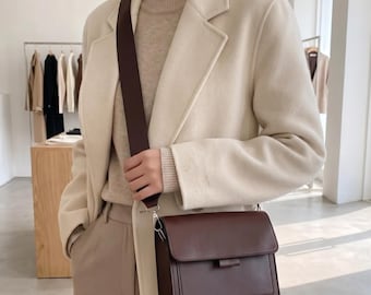 Faux Leather Crossbody Bag for Everyday Wear, Minimalist Shoulder Purse, Small Top Handle Handbag for Women