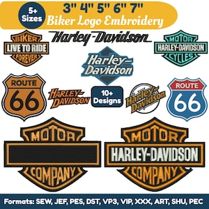 Pode incluir: Uma caneca de cerâmica branca com uma alça preta e o texto "But First, Coffee" em negrito preto. A caneca está sobre um fundo desfocado, sugerindo um ambiente acolhedor.