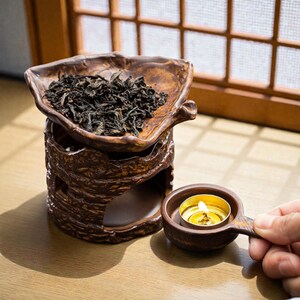 Japanese Ceramic Oil Burner, Aromatherapy Diffuser | Handmade Rustic Tea Herb Warmer, Essential Oil Burner, Home Decor Gift